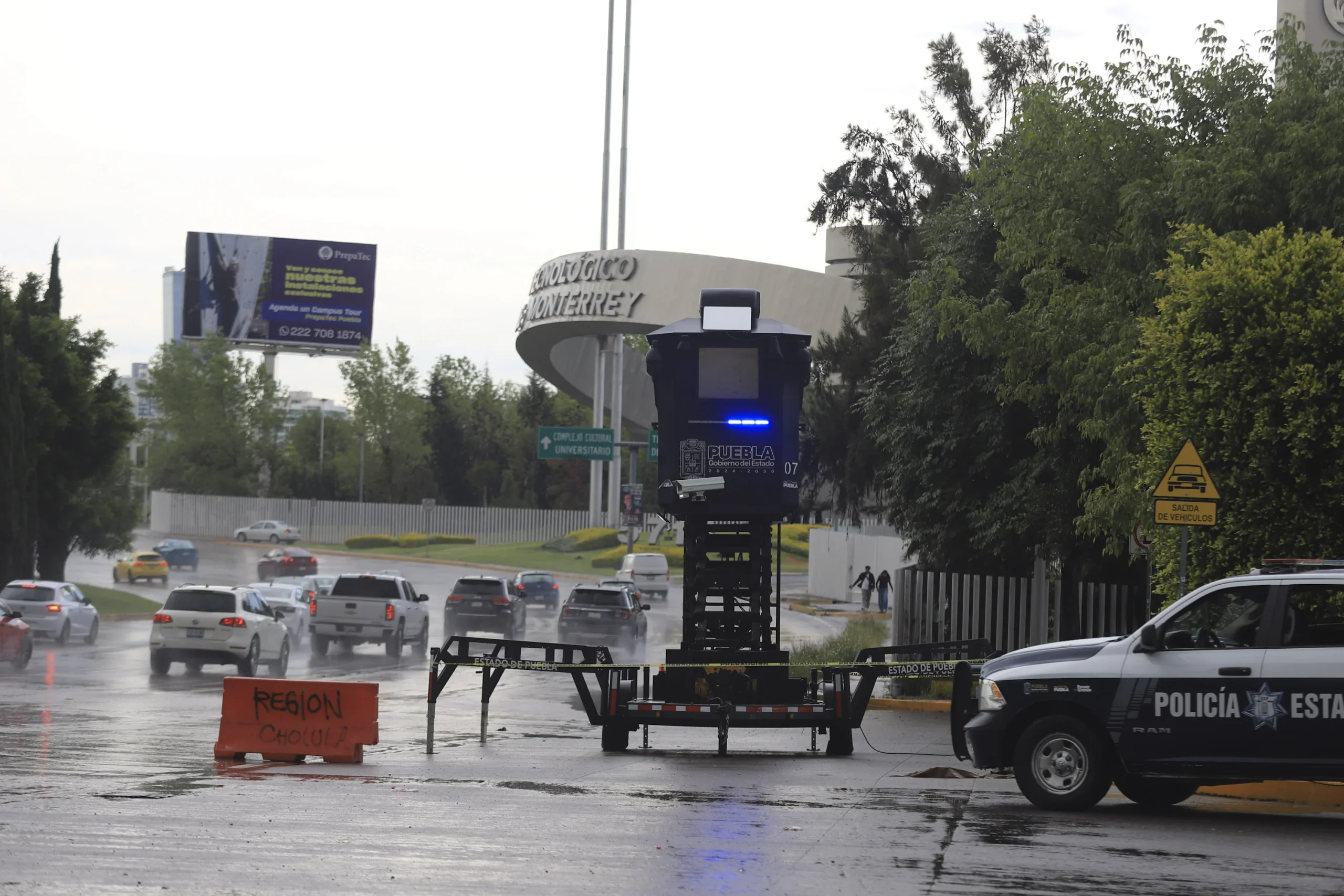 La Secretaría de Seguridad Pública (SSP) del Estado desplegó tres centros de mando móviles equipados